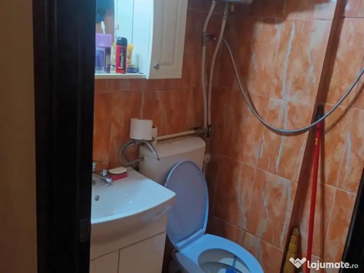 Garsonieră decomandată în Nord