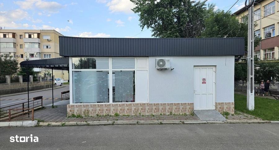 Spațiu comercial, de 72 mp, în Central
