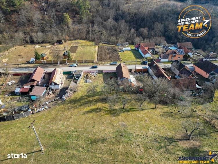 Teren de 1249 mp, în Vâlcele