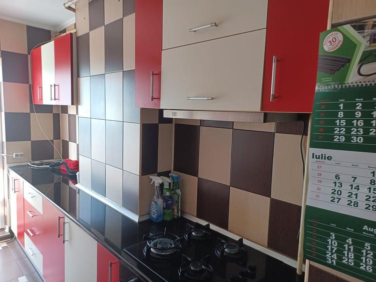 Vand apartament Floresti - 2