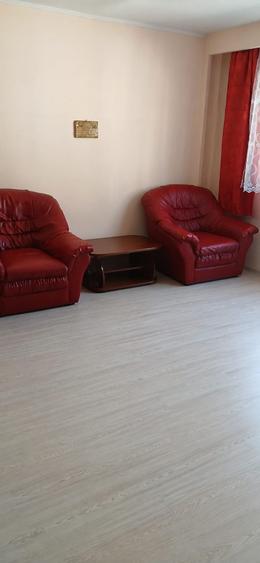 Apartament cu 2 camere semidecomandat în Nufărul