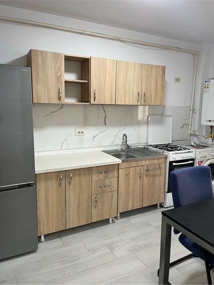 Apartament cu 2 camere decomandat în Bucium