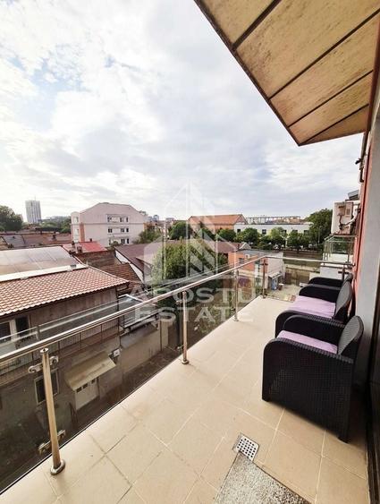 Apartament cu 2 camere decomandat în Traian