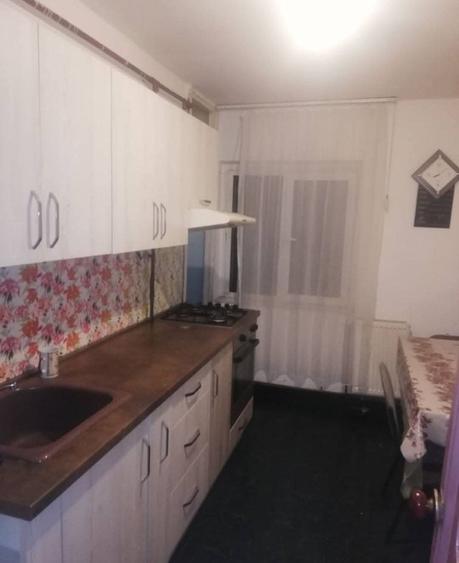 Apartament cu 2 camere decomandat în Popa Șapcă