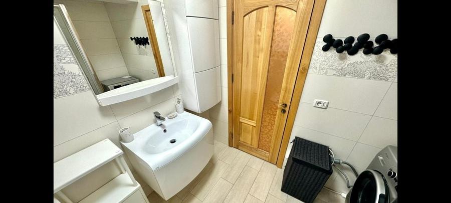 Apartament cu 2 camere decomandat în Sfântu Ilie