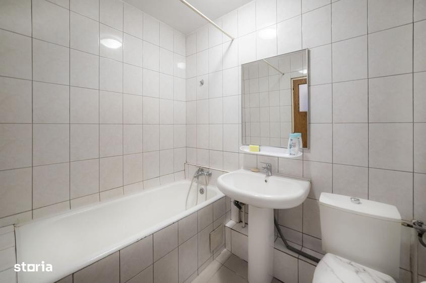 Garsonieră decomandată în Drumul Sării