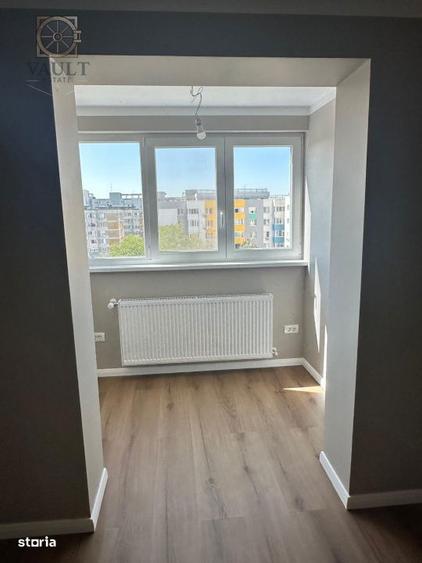 Apartament cu 4 camere semidecomandat, mobilat în Rahova