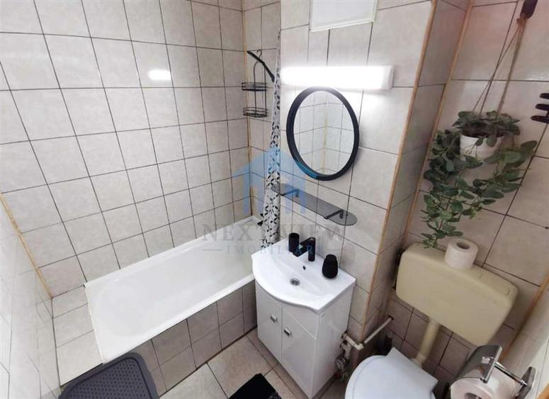 Garsonieră decomandată în Zorilor