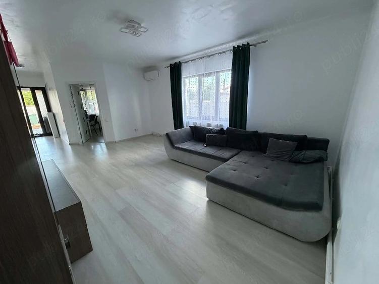 Casă cu Teren 330 Mp în Corbu