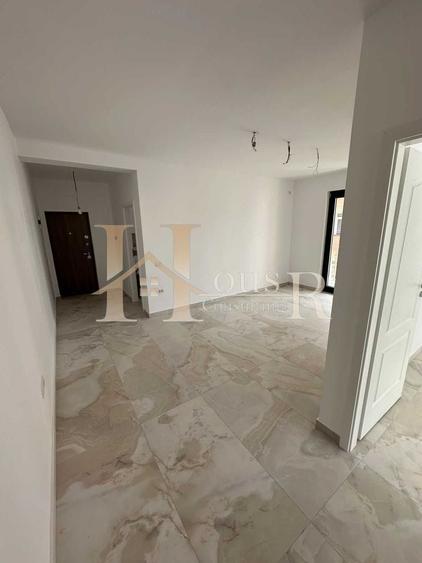 Apartament cu 2 camere decomandat în Girocului