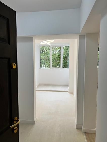 Apartament cu 2 camere semidecomandat în Ștefan cel Mare