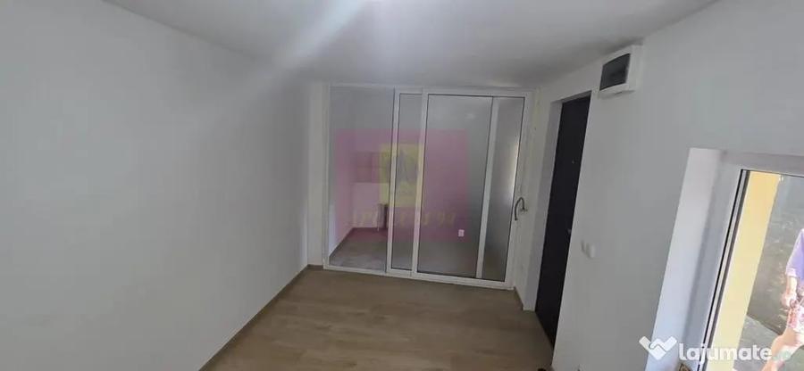 Casă cu 2 camere cu Teren 125 Mp în Central