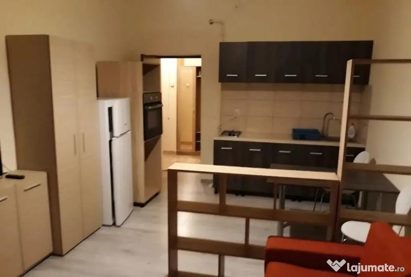 Apartament cu 2 camere decomandat în Semicentral