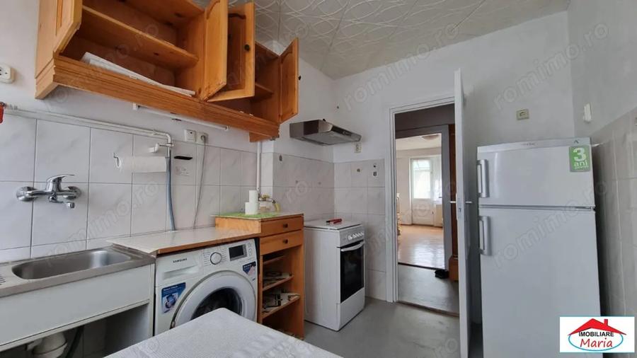 Apartament cu 2 camere decomandat în Central
