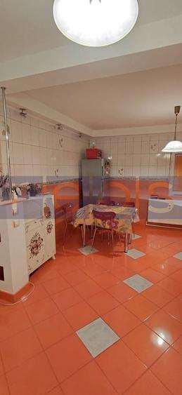 Apartament cu 2 camere decomandat în Dristor