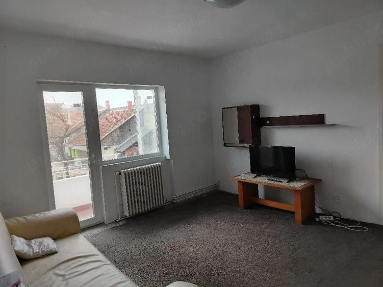 Vand apartament 3 camere constructie din caramida - 2