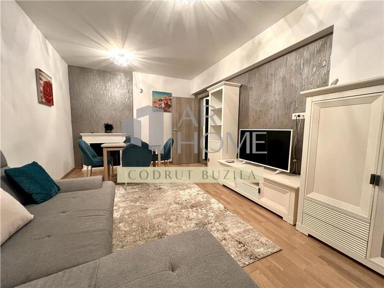 Apartament cu 3 camere decomandat în Albert