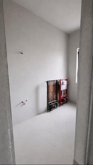 Duplex cu 4 camere cu Canalizare în Dumbrăvița