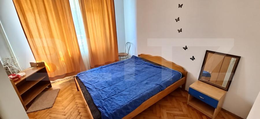 Apartament cu 3 camere decomandat, mobilat în Central