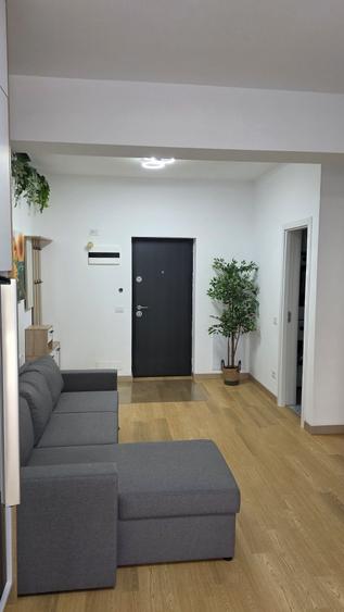 Apartament decomandat în Troian
