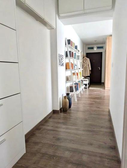 Apartament cu 3 camere semidecomandat, mobilat în Floreasca