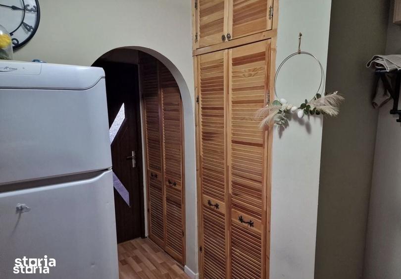 Apartament cu 2 camere decomandat în Micro 17