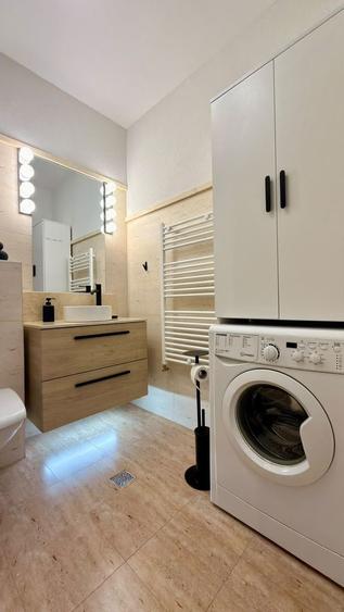 Apartament cu 2 camere semidecomandat, mobilat în Șelimbăr