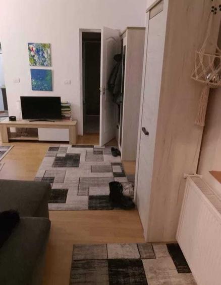 Apartament cu 2 camere semidecomandat în Ultracentral