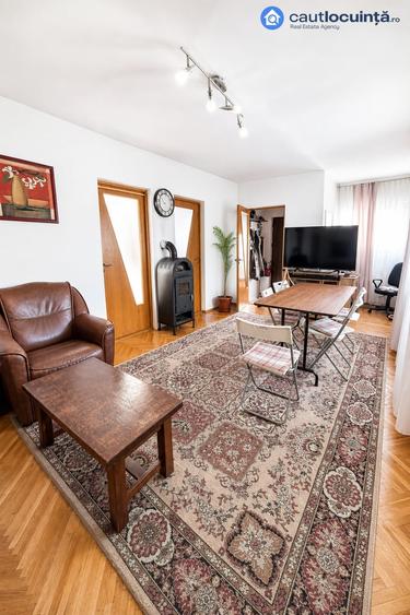 Casă individuală cu 3 camere cu Garaj în Chitila