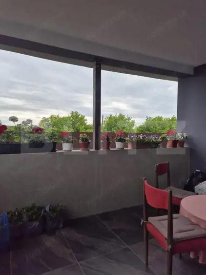 Casă cu 4 camere cu Teren 1399 Mp în Ernei