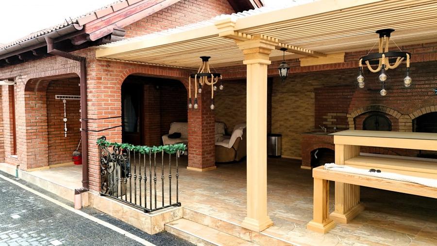 Casă cu 7 camere cu Teren 2550 Mp în Miercurea Sibiului