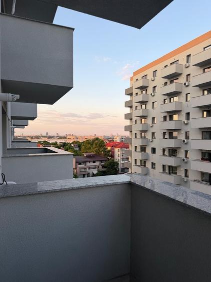 Garsonieră decomandată în Gorjului