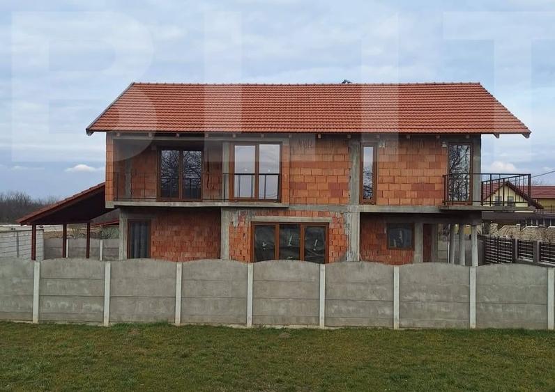 Casă individuală cu 5 camere cu Canalizare în Lugoj
