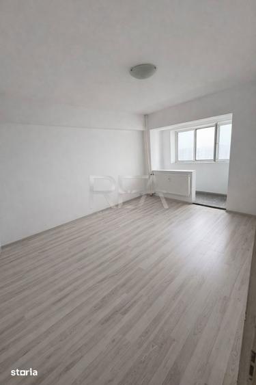 Apartament cu 3 camere decomandat în Pantelimon