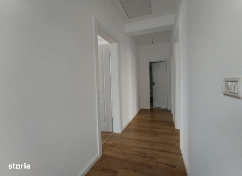 Casă cu 4 camere cu Teren 400 Mp în Valea Lupului