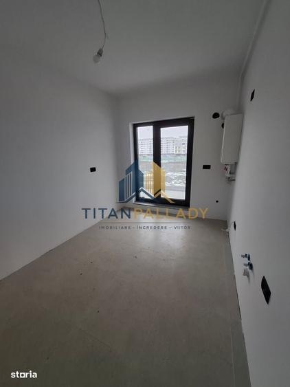 Apartament cu 2 camere decomandat în Titan