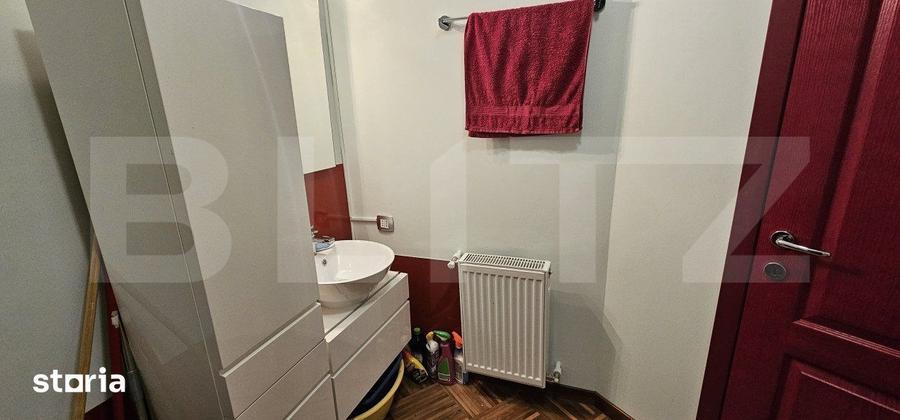 Apartament cu 4 camere în Răzvad
