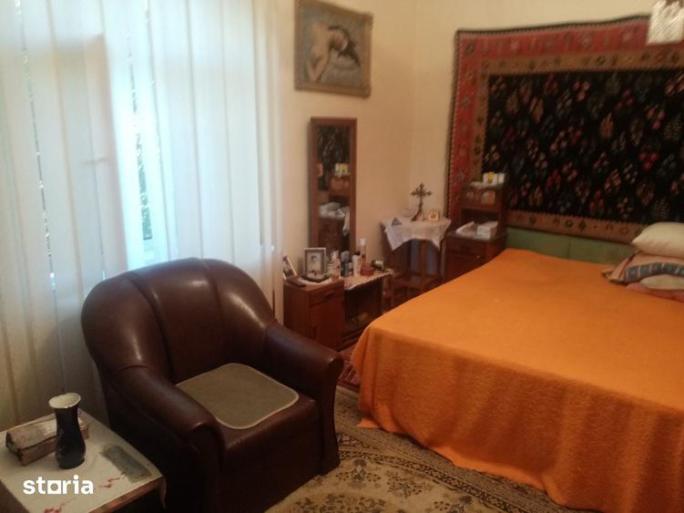 Casă cu 4 camere cu Teren 562 Mp în Pucioasa