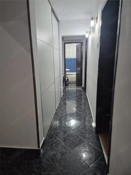 Apartament cu 3 camere decomandat în Aradul Nou