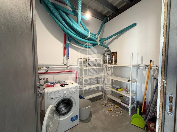 Casă individuală cu 4 camere cu Piscina în Giarmata