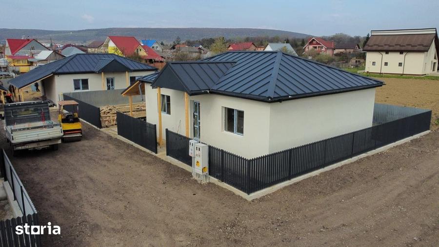Casă cu 4 camere cu Teren 380 Mp în Hemeiuș