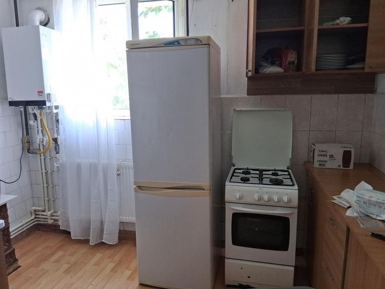 Apartament cu 3 camere decomandat în Agigea