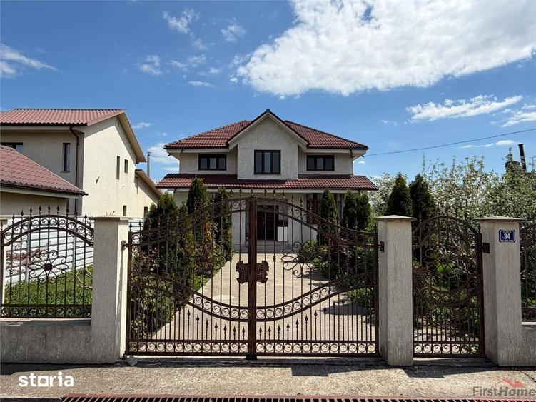 Casă cu 5 camere cu Teren 674 Mp în Vânători