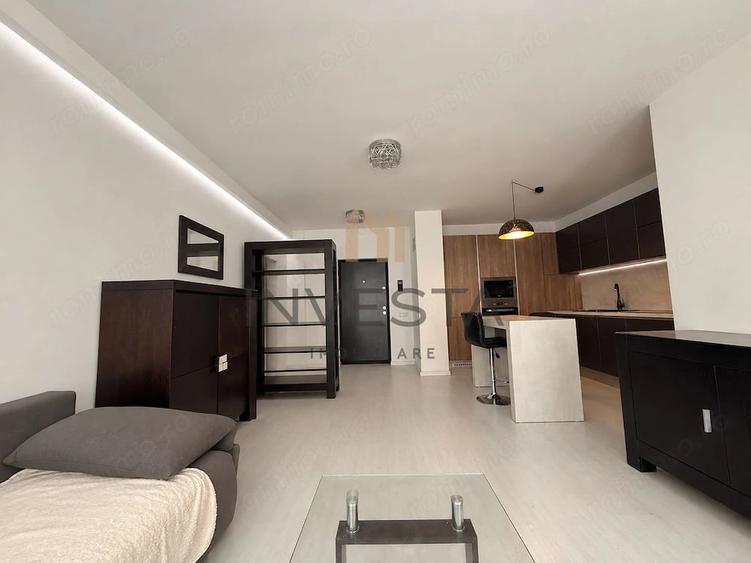 Apartament cu 2 camere semidecomandat în Plopilor