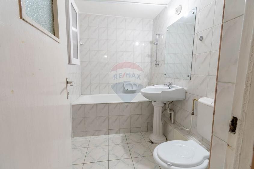 Apartament cu 3 camere decomandat în Zorilor