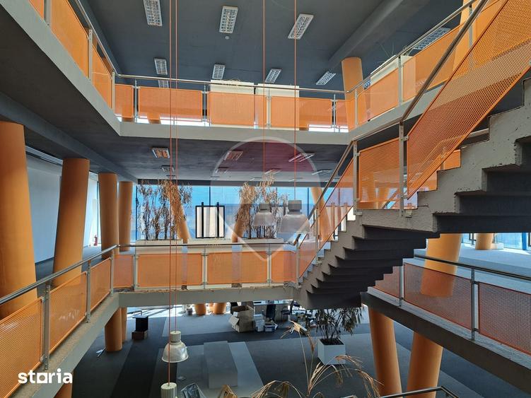 Spațiu comercial, de 1,500 mp, în Nord