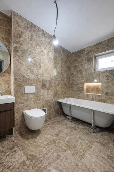 Casă individuală cu 3 camere cu Canalizare în Sânpetru