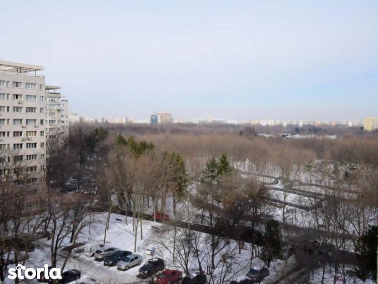 Apartament cu 3 camere în Dristor