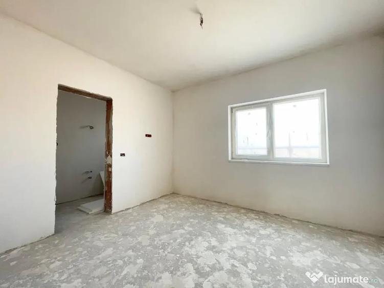 Casă cu 3 camere cu Teren 334 Mp în Urseni