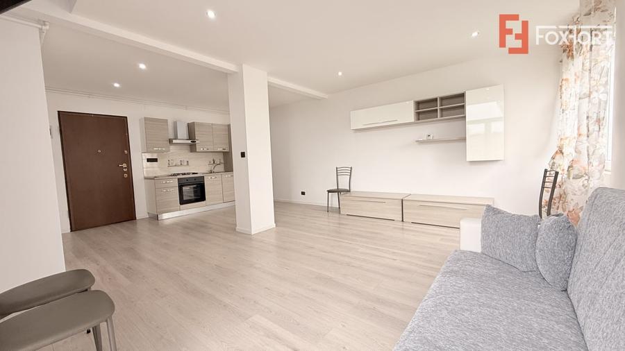 Apartament cu 3 camere semidecomandat, mobilat în Ghiroda